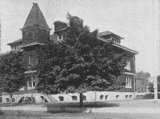 Lincoln School; Photo from Chester and Vicinity  1914 by Hy. V. Smith